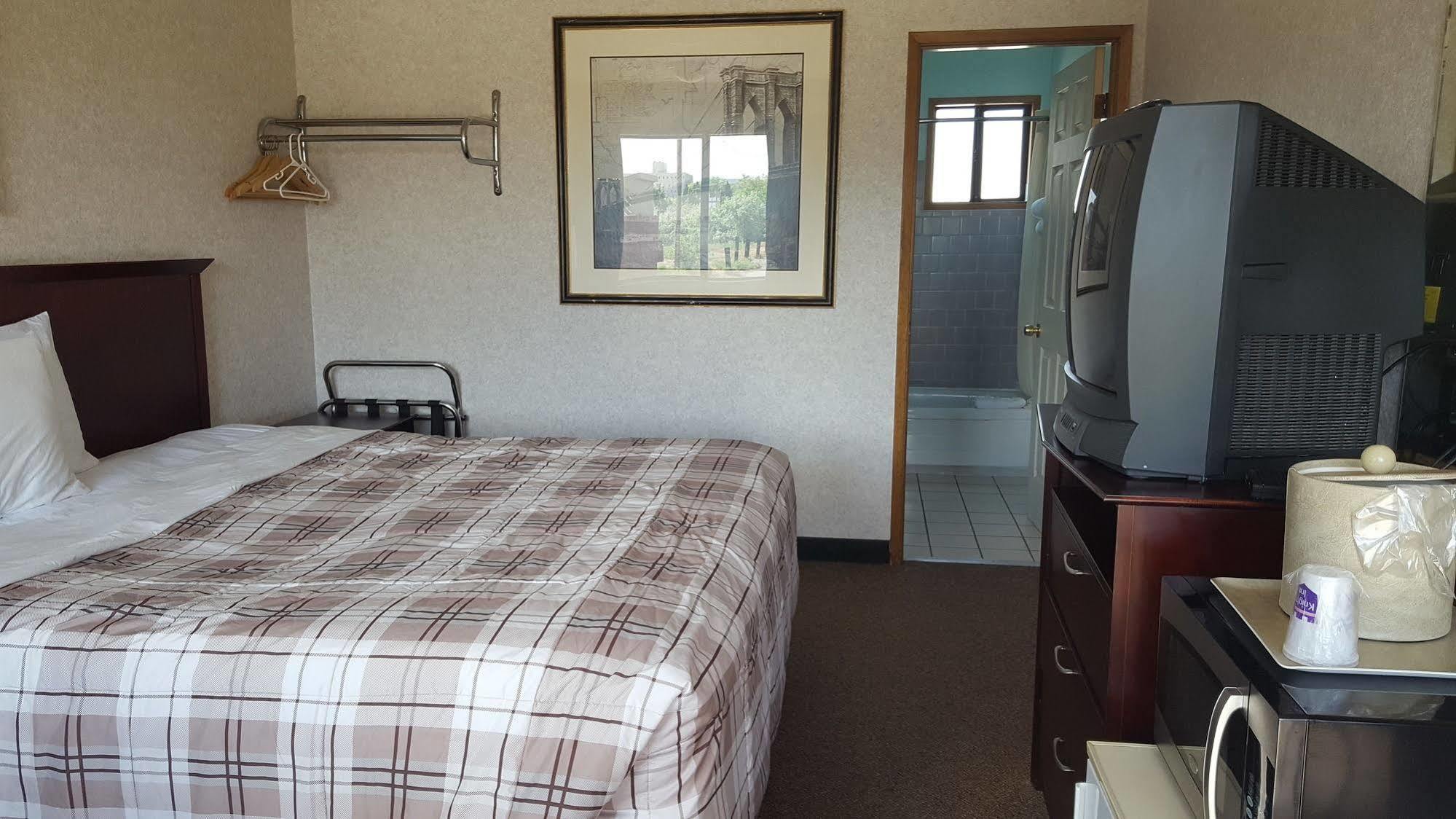 Richland Inn And Suites Kültér fotó