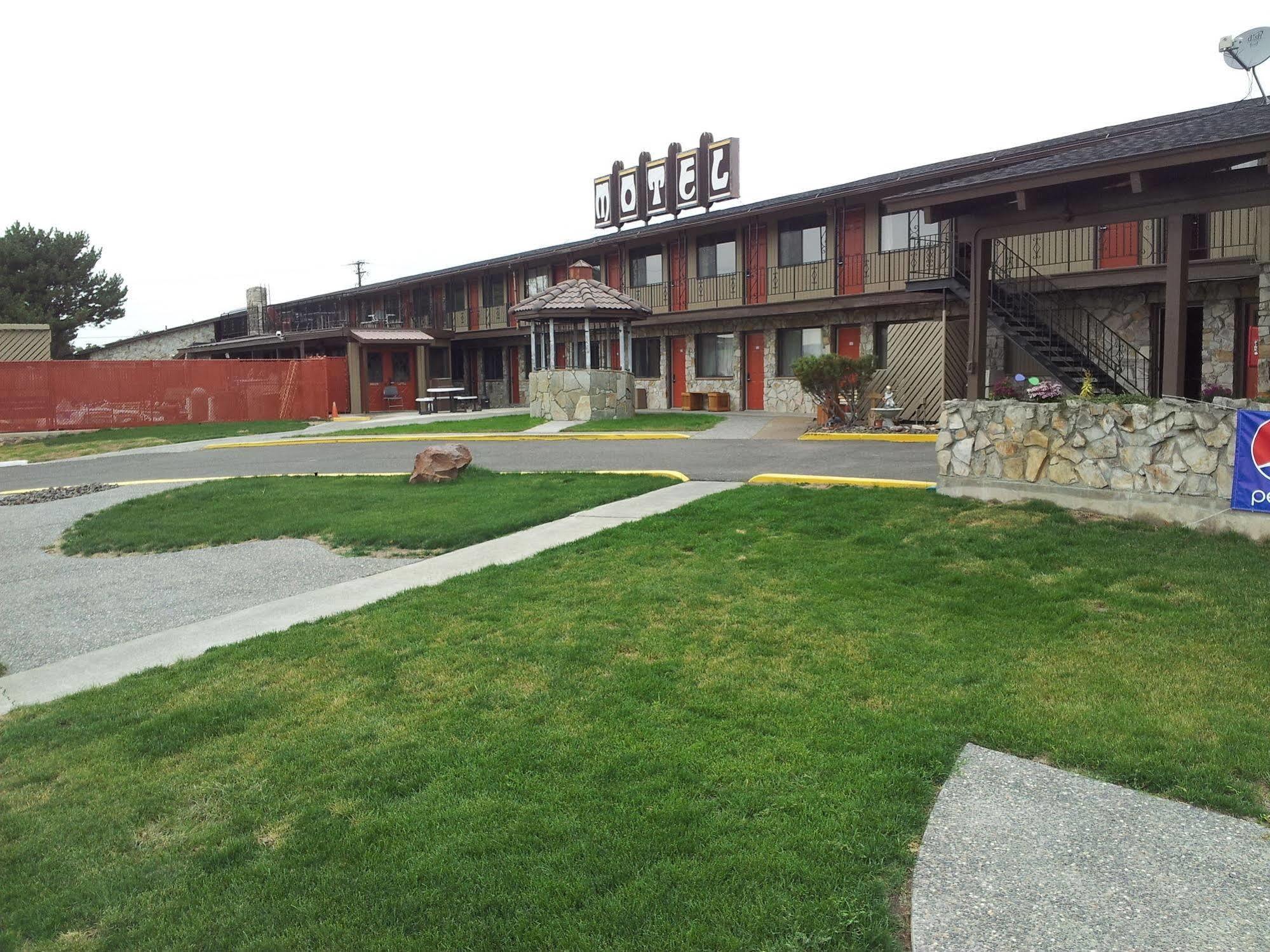 Richland Inn And Suites Kültér fotó
